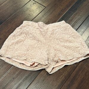 Maurices High Waist Lace Shorts in Soft Pink